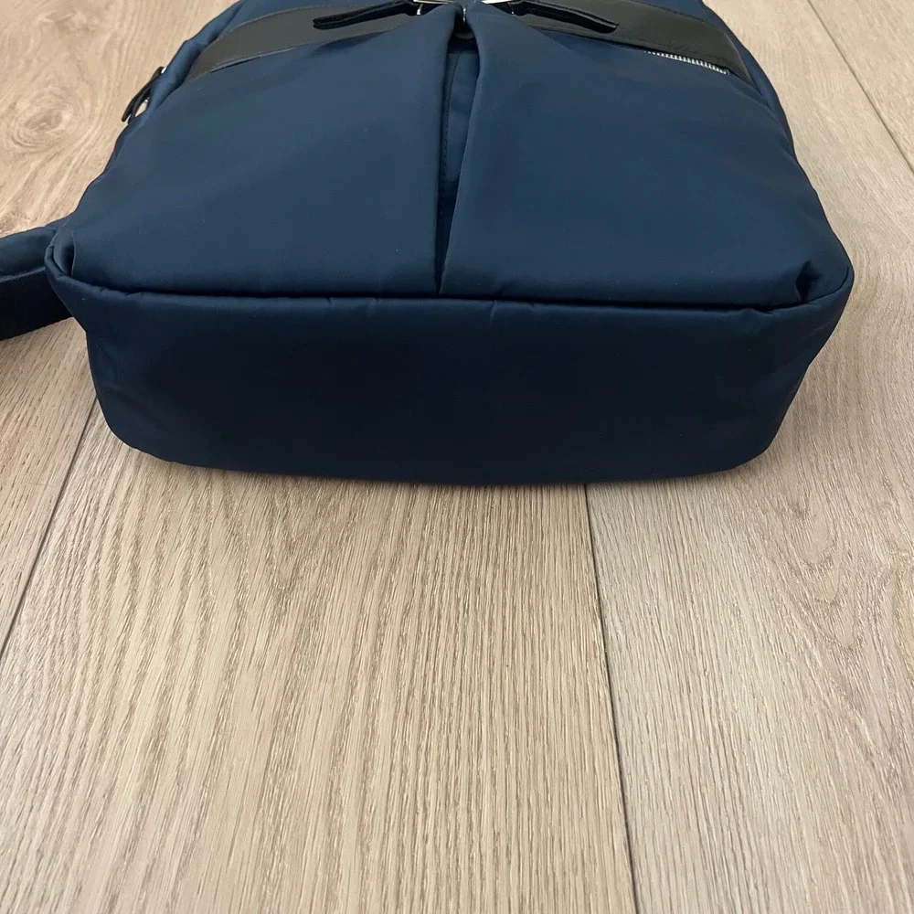 Knomo London Beauchamp 14